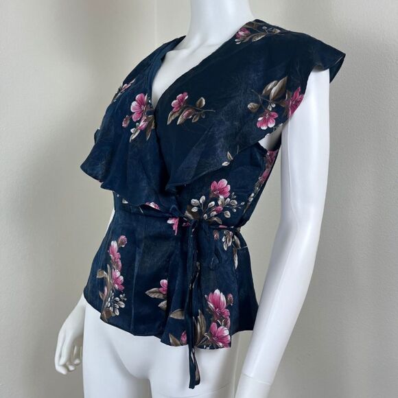 Collective Concept Size M Petite Green Pink Floral Satin Ruffle Wrap Blouse Top - Picture 9 of 13
